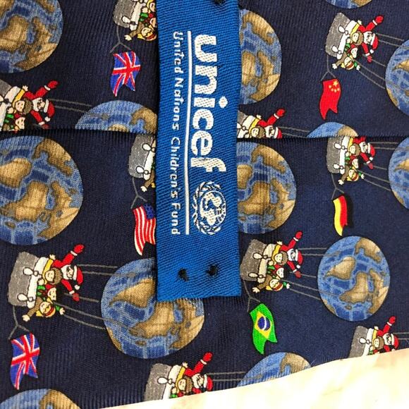 Unicef Mens Tie Silk Hot Air Balloon Santa Christmas Blue Necktie - Picture 4 of 5
